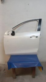 D_626985-MLM89485365175_082025-F.jpg Puerta Delantera Izquierda Mazda 2 2015 2020