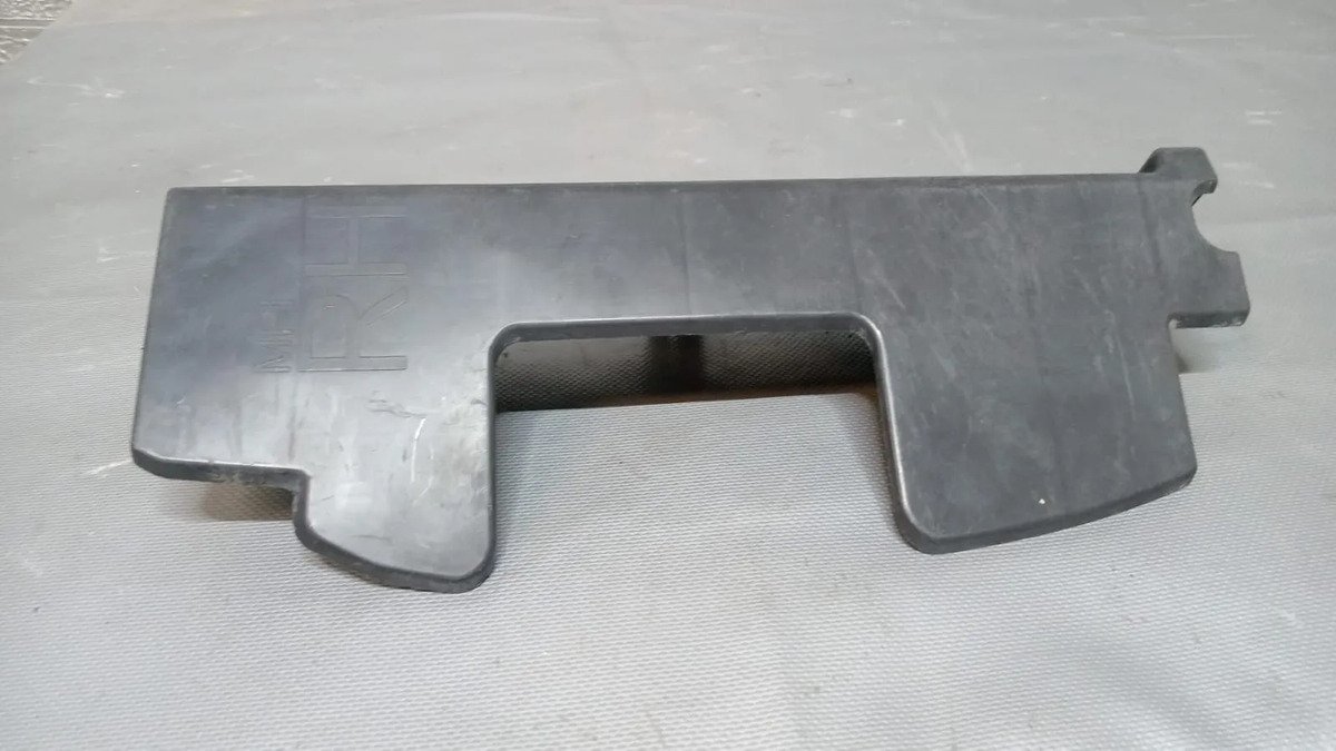 D_642145-MLM112763460467_062026-F.jpg Deflector Aire Radiador Derecho Kia Soul 2020 2022