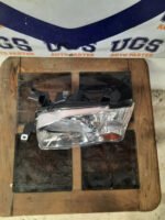 Faro Izquierdo Nissan D22 2008 2015 Tw