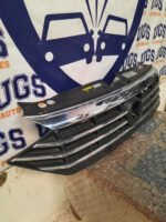 D_643183-MLM51457643096_092022-F.jpg Parrilla Volkswagen Jetta Mk7 2019 2021