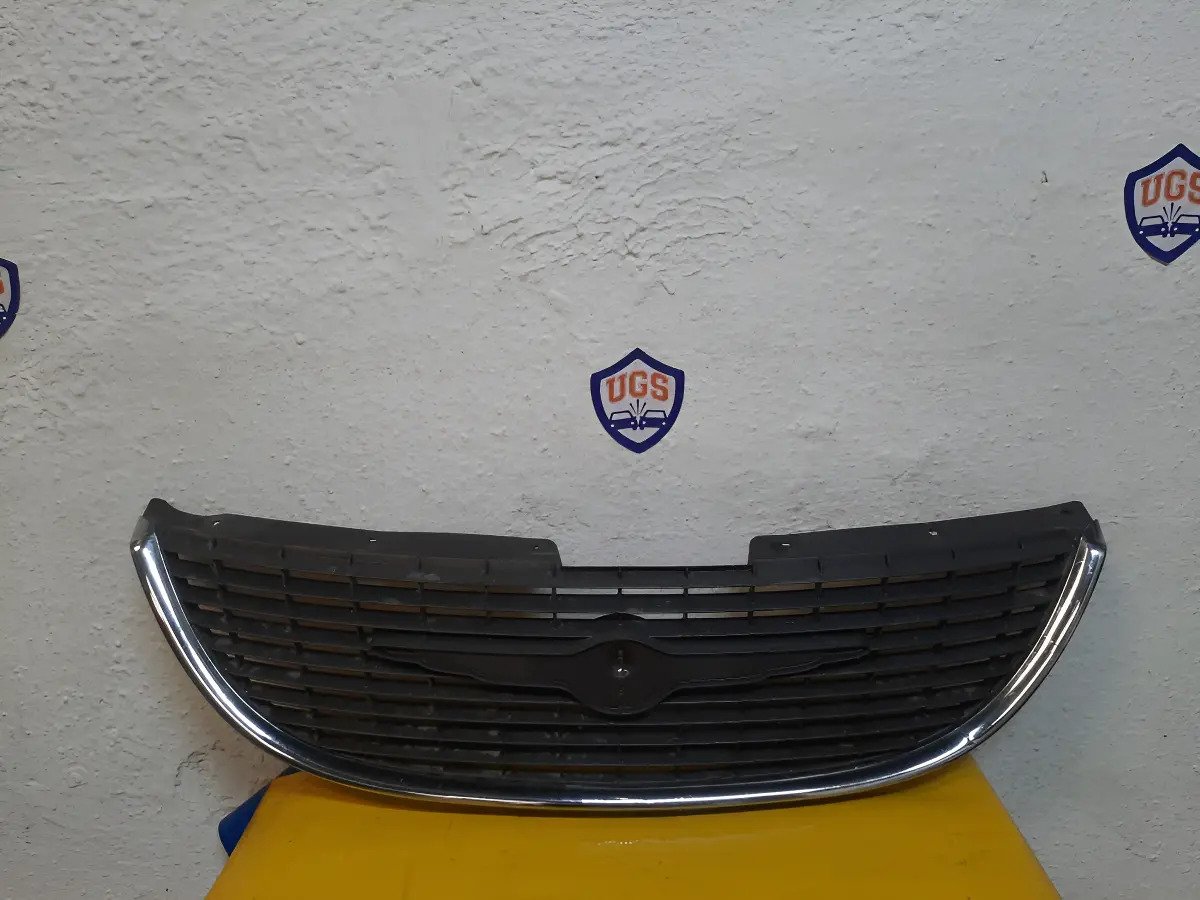 D_652787-MLM89482457385_082025-F.jpg Parrilla Chrysler Voyager 2001 2004