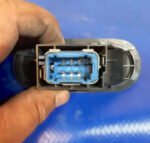 D_652984-MLM111572283006_062026-F.jpg Botón Control Vidrio Trasero Izquierdo Duster 2017 2020