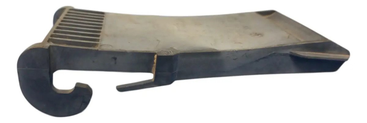D_673442-MLM100988619517_122025-F.jpg Moldura De Cinturón De Seguridad Jetta A3 93 98