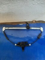 D_693151-MLM70195567955_062023-F.jpg Mecanismo Elevador Puerta Trasera Izquierda Mazda Cx3 16 23