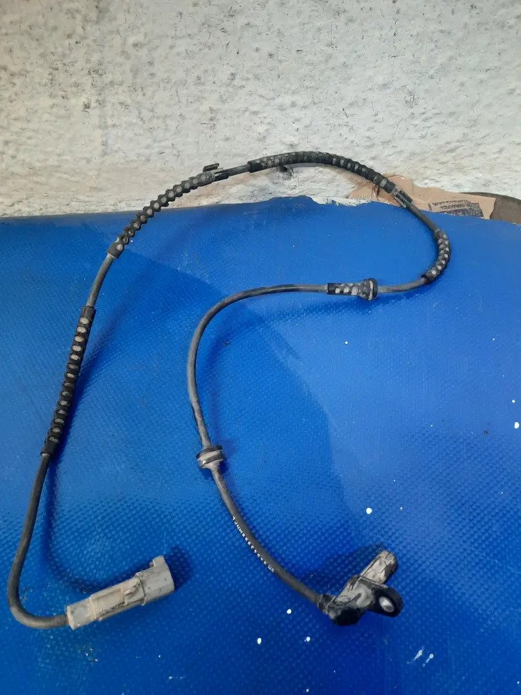 Sensor De Velocidad Abs Delantero Izquierdo Chevrolet Spark