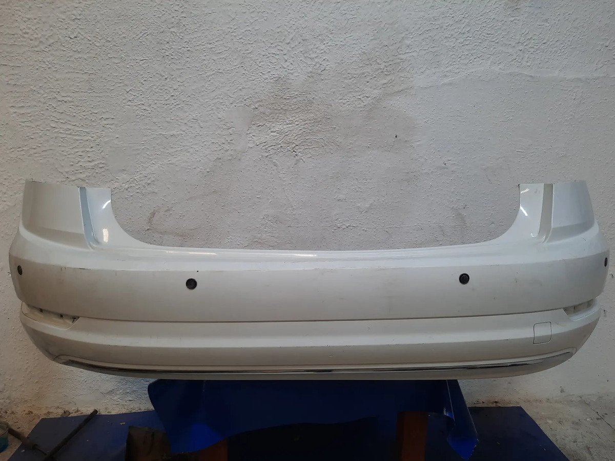 D_710984-MLM69251083101_052023-F.jpg Fascia Trasera Jetta 2019 2020