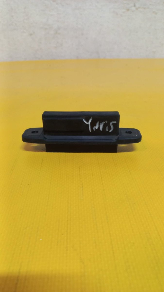 Switch Actuador Cajuela Yaris Hb 2017