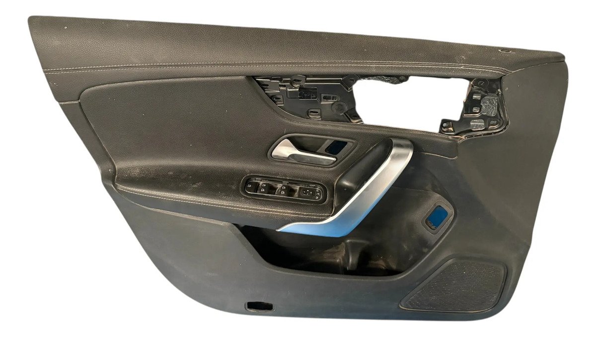 D_727648-MLM95977911426_102025-F.jpg Tapicería De Puerta Del Izq Mercedes Cla 2020 2025