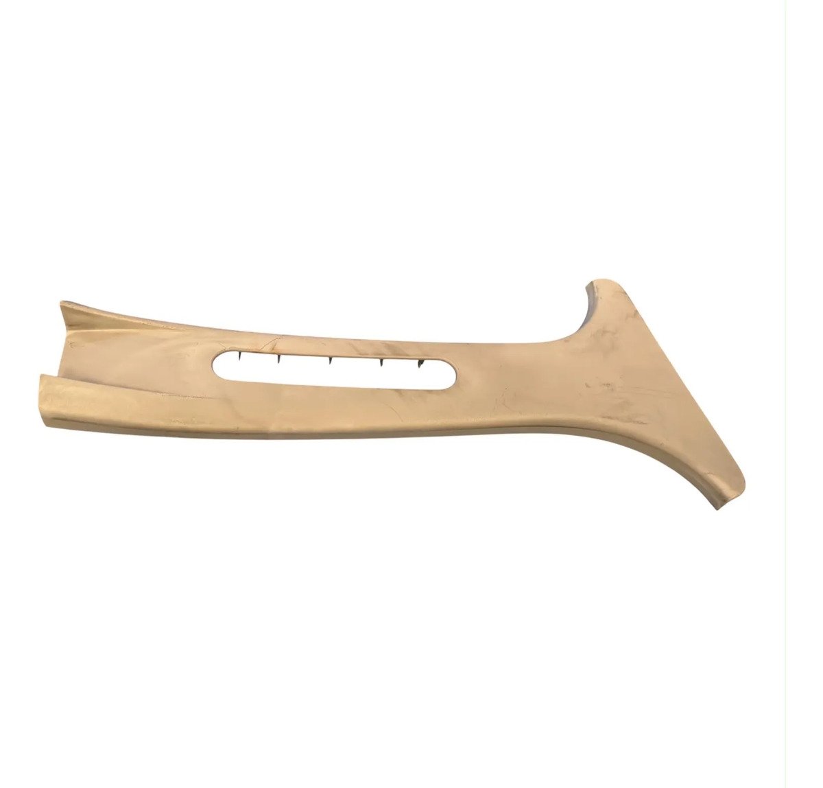 D_775337-MLM114975741685_072026-F.jpg Moldura Cinturon De Seguridad Derecha Ford Fiesta 2003 2008
