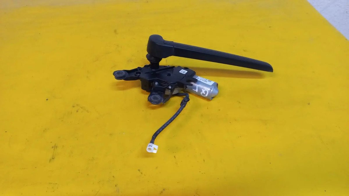 D_782815-MLM85401822302_062025-F.jpg Motor Limpiaparabrisas Tapa Cajuela Audi Q5 2018 2025