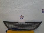 D_829748-MLM75844635027_042024-F.jpg Parrilla Chrysler Voyager 2001 2004