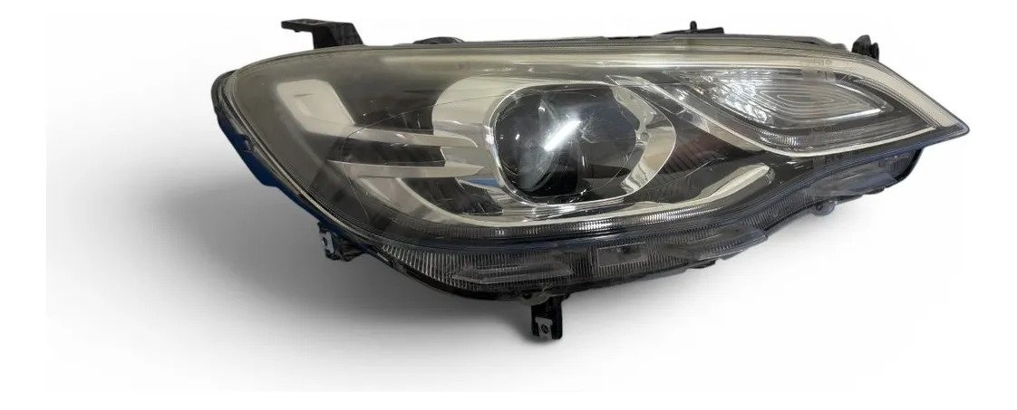 Faro Delantero Derecho Chevrolet Cavalier 2018 2021