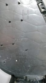 Rejilla De Fascia Delantera Izquierda Mazda3 2010 2013
