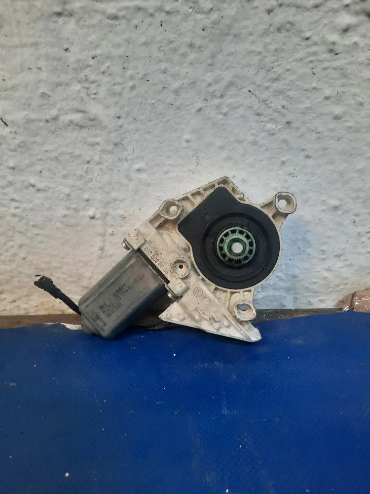 D_842921-MLM69861773209_062023-F.jpg Motor Elevador Trasero Izquierdo Tiguan 2012 2016