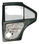 D_856085-MLM112550456618_062026-F.jpg Puerta Trasera Derecha Jetta A4 99 2015 Clasico