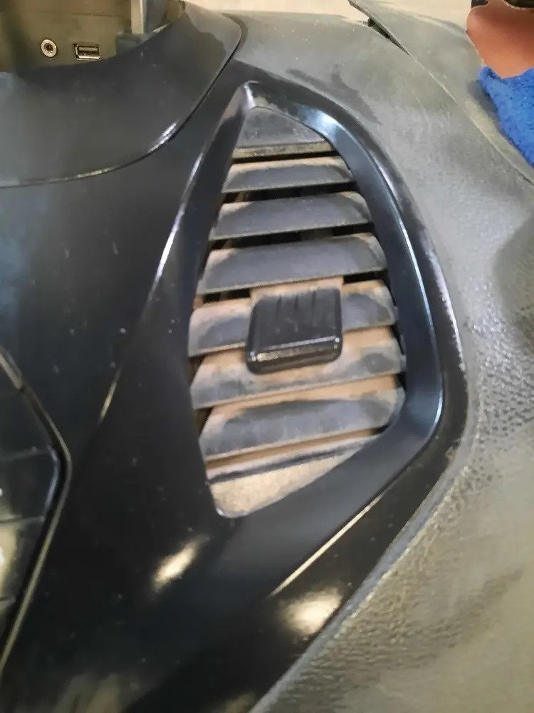 Par Rejillas Difusores Ac Clima Centro Ford Figo 2016 2018