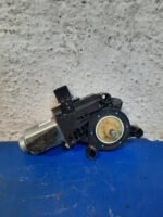 D_898329-MLM71153209556_082023-F.jpg Motor Elevador Delante Derecho Jetta Bicentenario 2012 2018