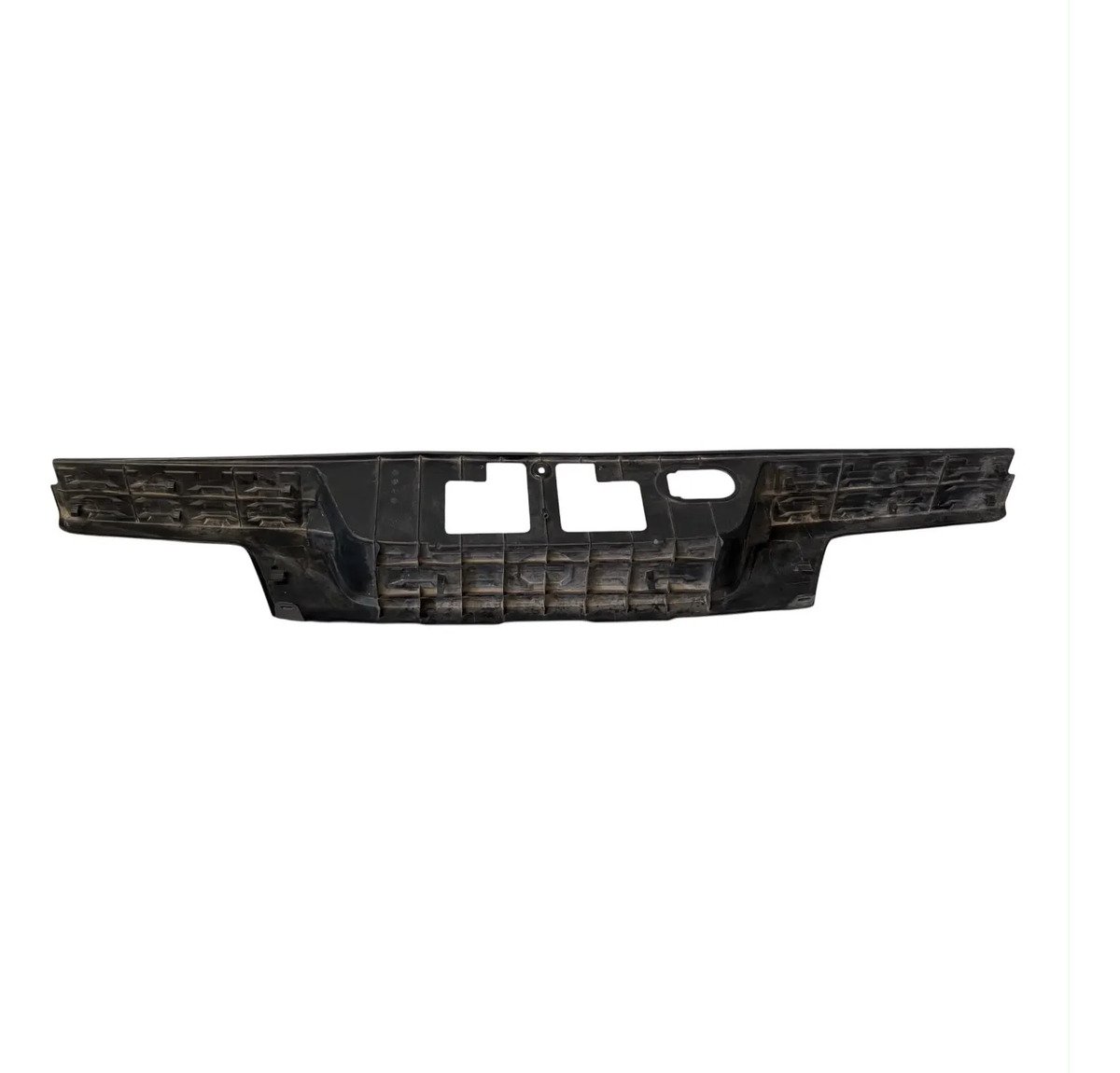 D_922378-MLM114545719385_072026-F.jpg Moldura Defensa Trasera Toyota Tacoma 16 17