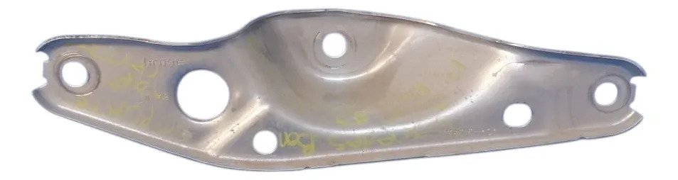 D_964702-MLM109851838792_042026-F.jpg Soporte Cerradura Puerta Del Izq Mercedes Cla 2021 2025