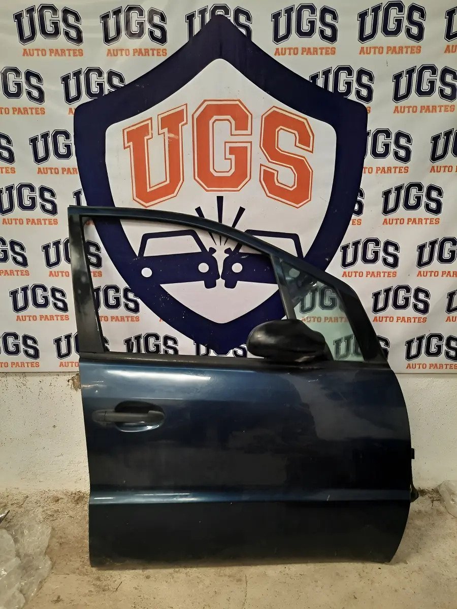 Puerta Delantera Derecha Mercedes A190 1999 2004
