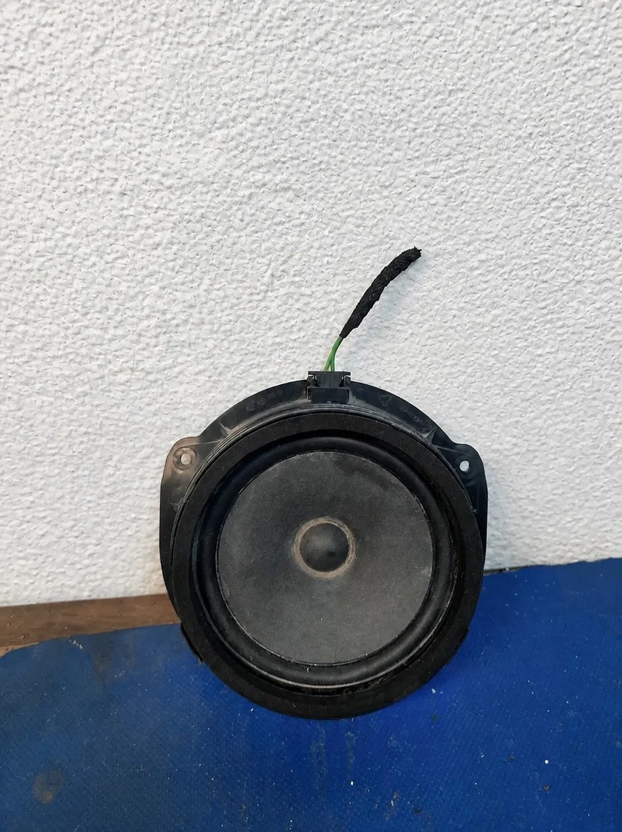 Altavoz Trasera Audi A3 2016