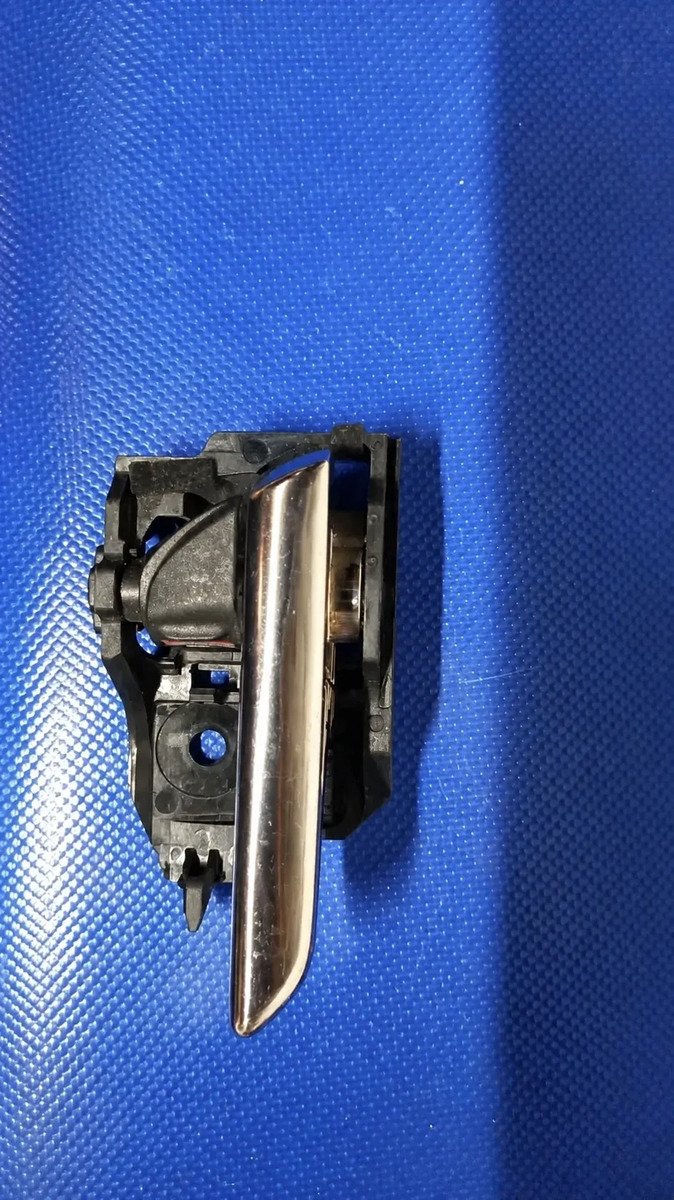 Manija Interior Trasera Derecha Mazda 3 2019 2021