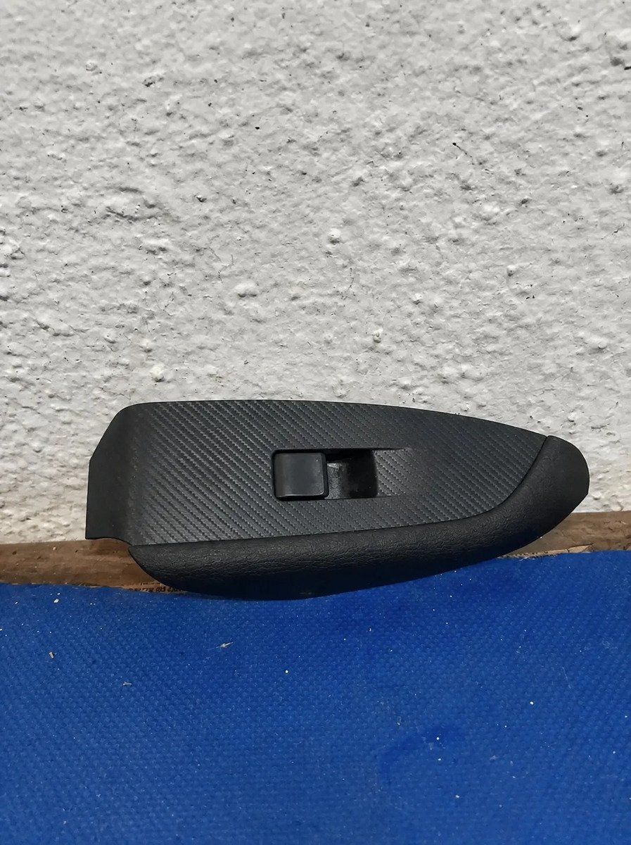 Control Cristal Puerta Trasera Izquierda Mazda Cx3 2016 2023