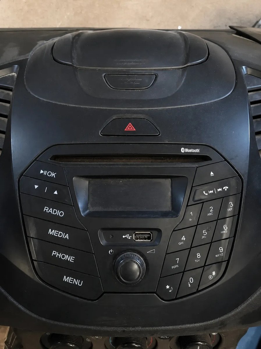 D_685427-MLM116427858814_092026-F.jpg Estéreo Original Ford Figo 2016 2019
