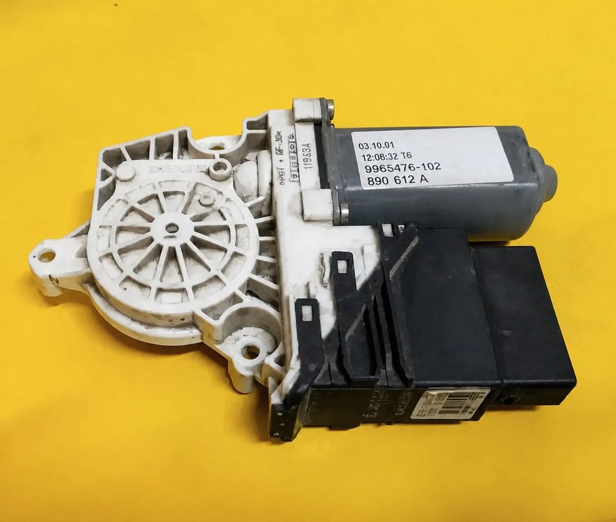 D_709393-MLM117928655231_092026-F.jpg Motor Elevador Bora 2011 2018