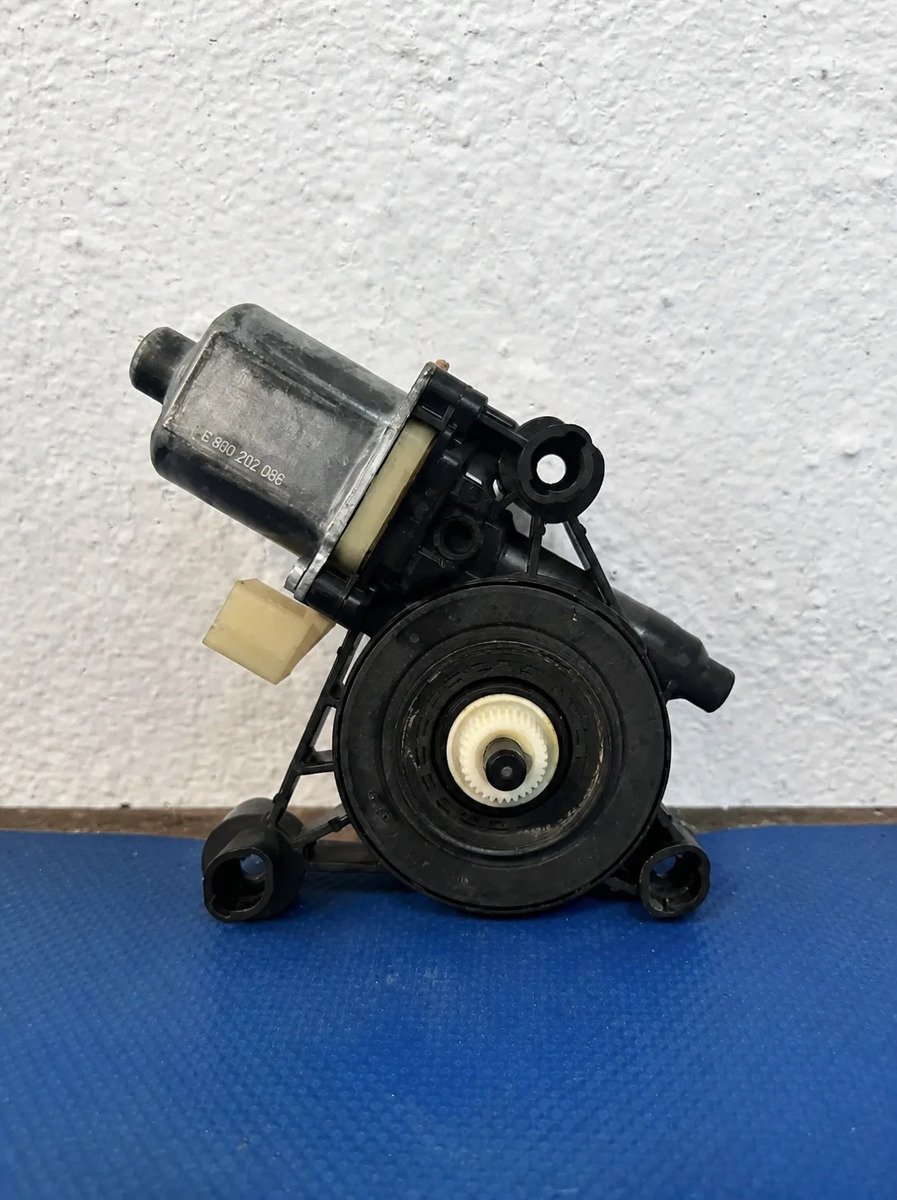 D_777144-MLM116427299814_092026-F.jpg Motor Elevador Trasero Derecho Audi A3 2013 2018