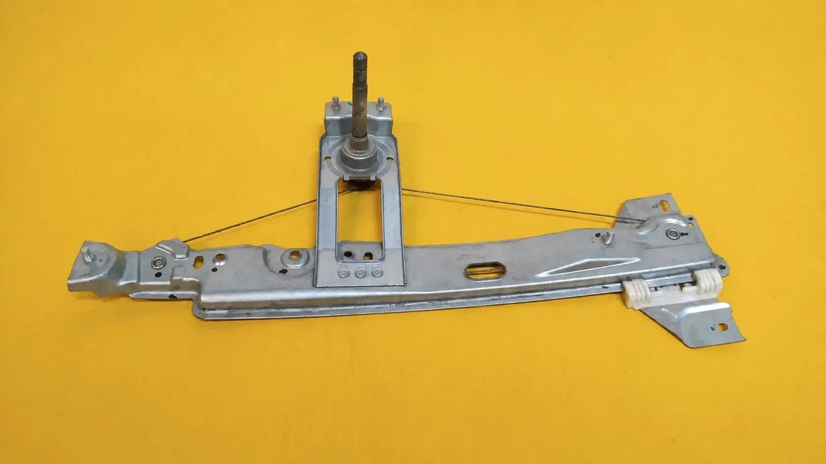 Elevador Manual Trasero Derecho Figo 2016 2019