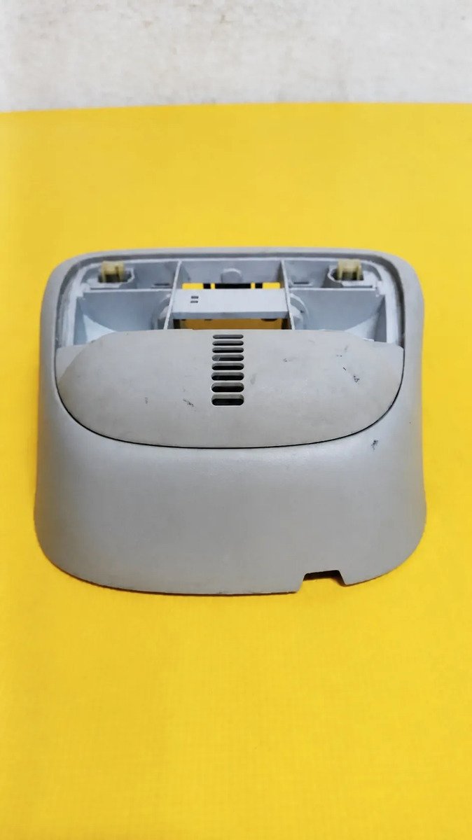 D_846367-MLM116427300464_092026-F.jpg Moldura De Luz Interior Corsa 2003 2008