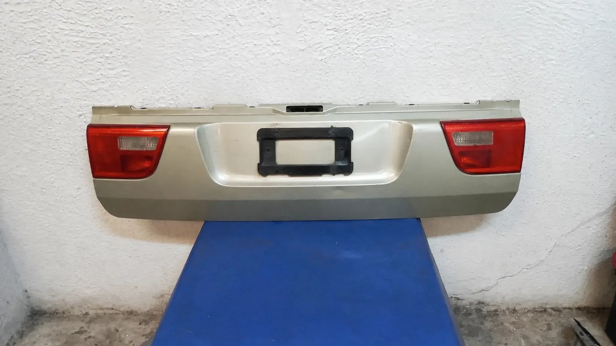 D_848514-MLM116426952208_092026-F.jpg Tapa Cajuela Inferior Completa Bmw X5 2000 2006