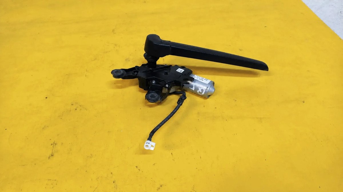 D_880678-MLM116427681738_092026-F.jpg Motor Limpiaparabrisas Tapa Cajuela Audi Q5 2018 2025