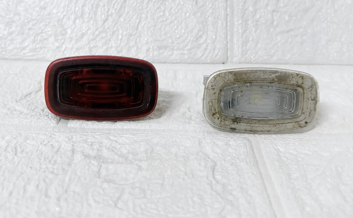 Luces De Cortesía Puerta Del Izq Mercedes Cla 2021 2025