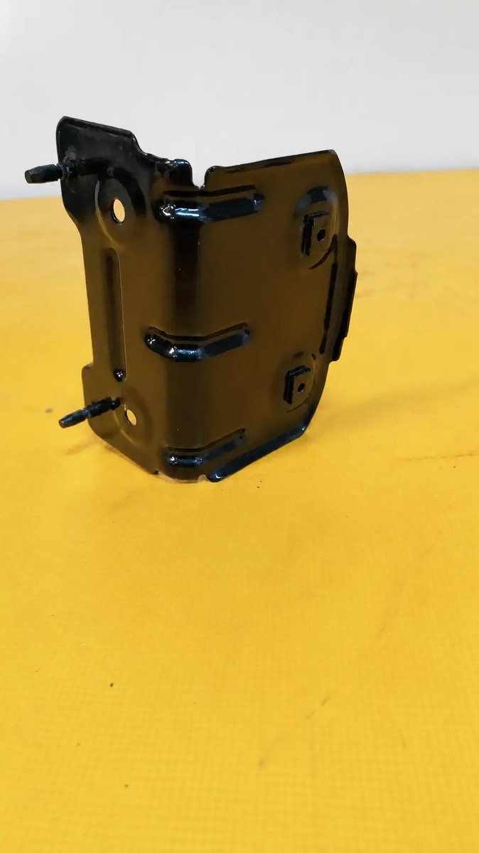 D_928908-MLM117927951769_092026-F.jpg Soporte De Manija Puerta Lateral Del Silverado 2014 2019
